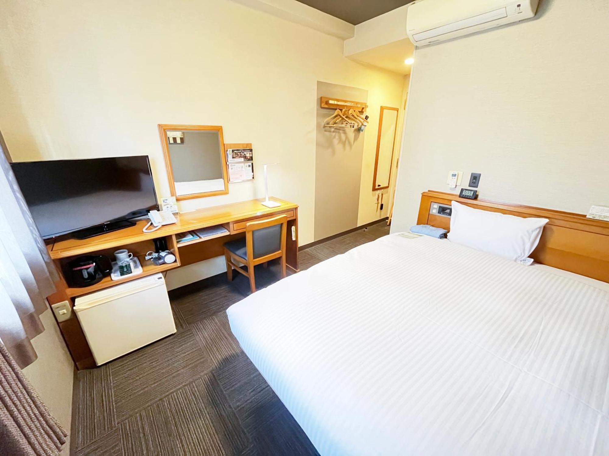 Hotel Route-Inn Naha Asahibashi Eki Higashi Dış mekan fotoğraf